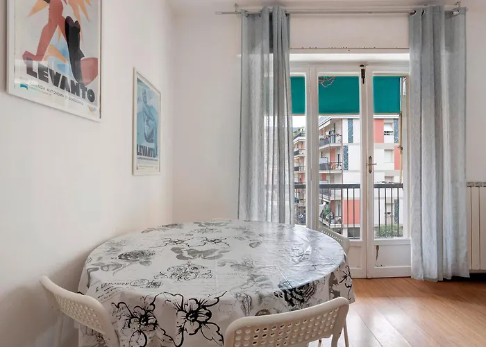 Porta Delle 5 Terre * Levanto